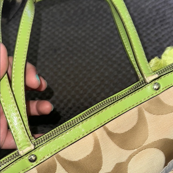 Coach Green and Tan Signature Tote Bag - Picture 8 of 14